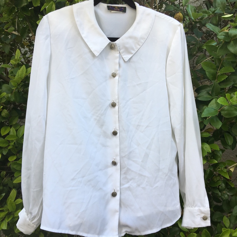 Silky white polyester button down collar blouse